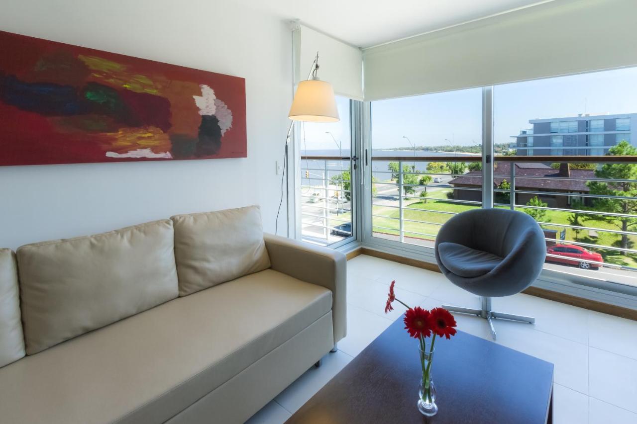 Real Colonia Hotel & Suites Colonia del Sacramento Buitenkant foto