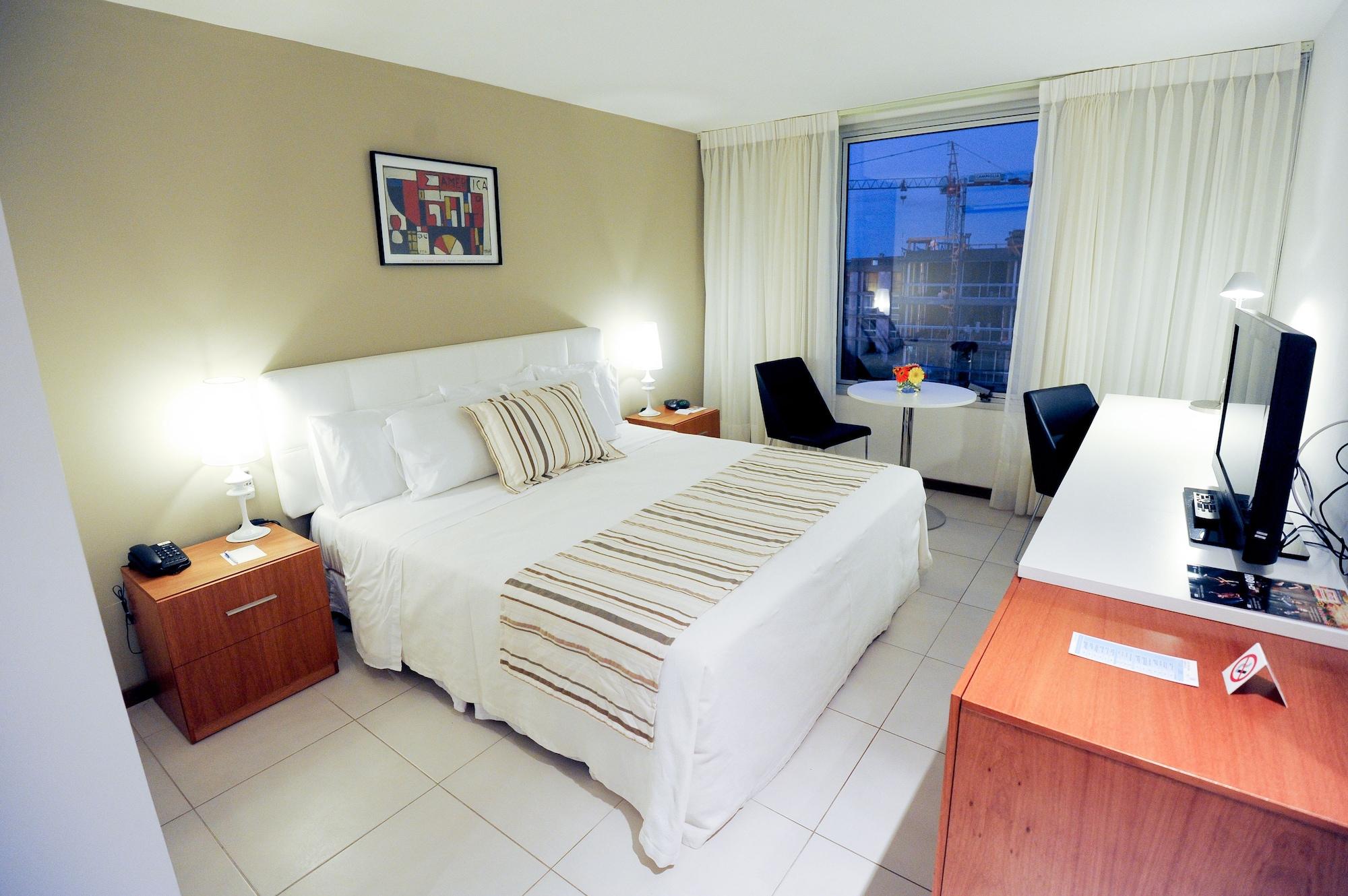 Real Colonia Hotel & Suites Colonia del Sacramento Buitenkant foto