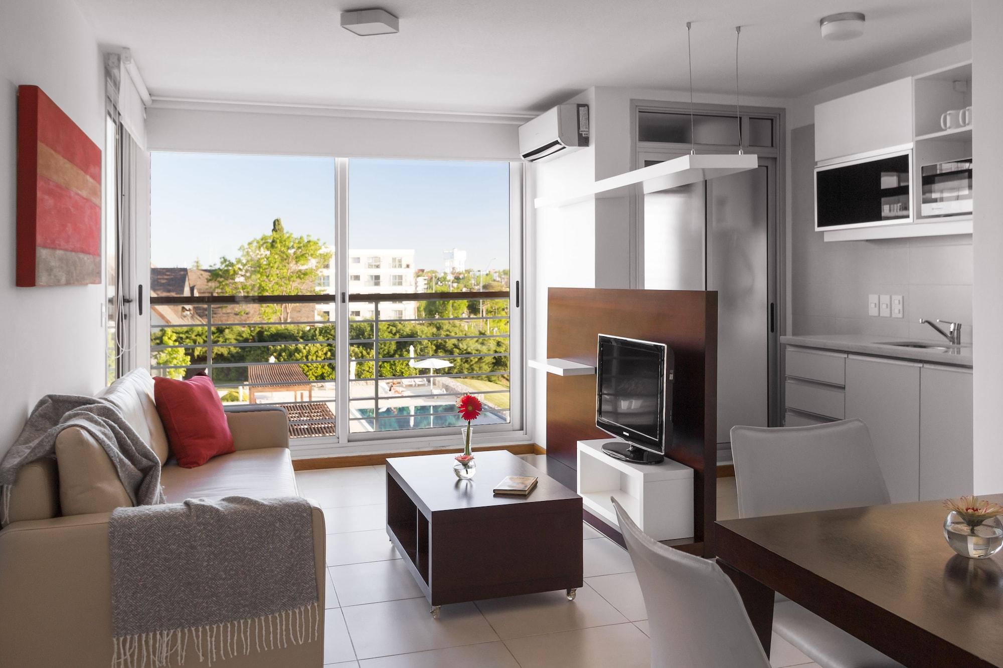 Real Colonia Hotel & Suites Colonia del Sacramento Buitenkant foto