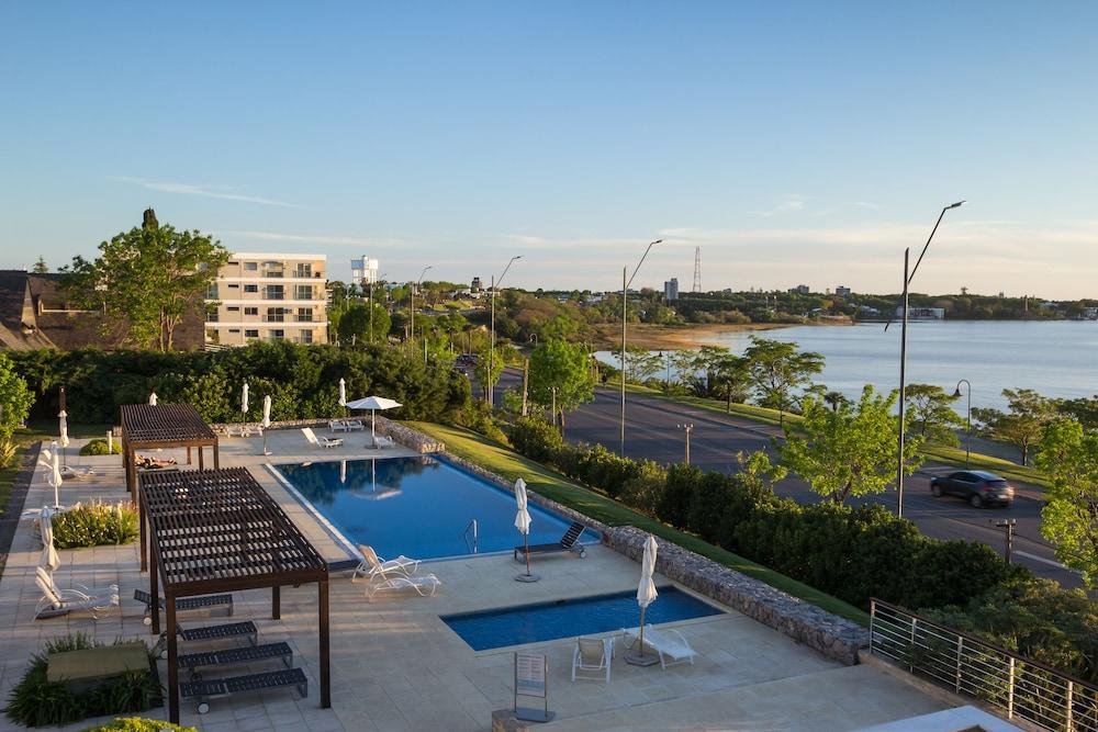 Real Colonia Hotel & Suites Colonia del Sacramento Buitenkant foto